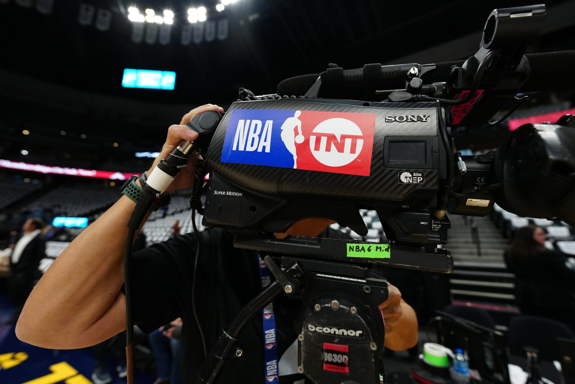 NBA Rejects TNT Sports Bid, Chooses Amazon