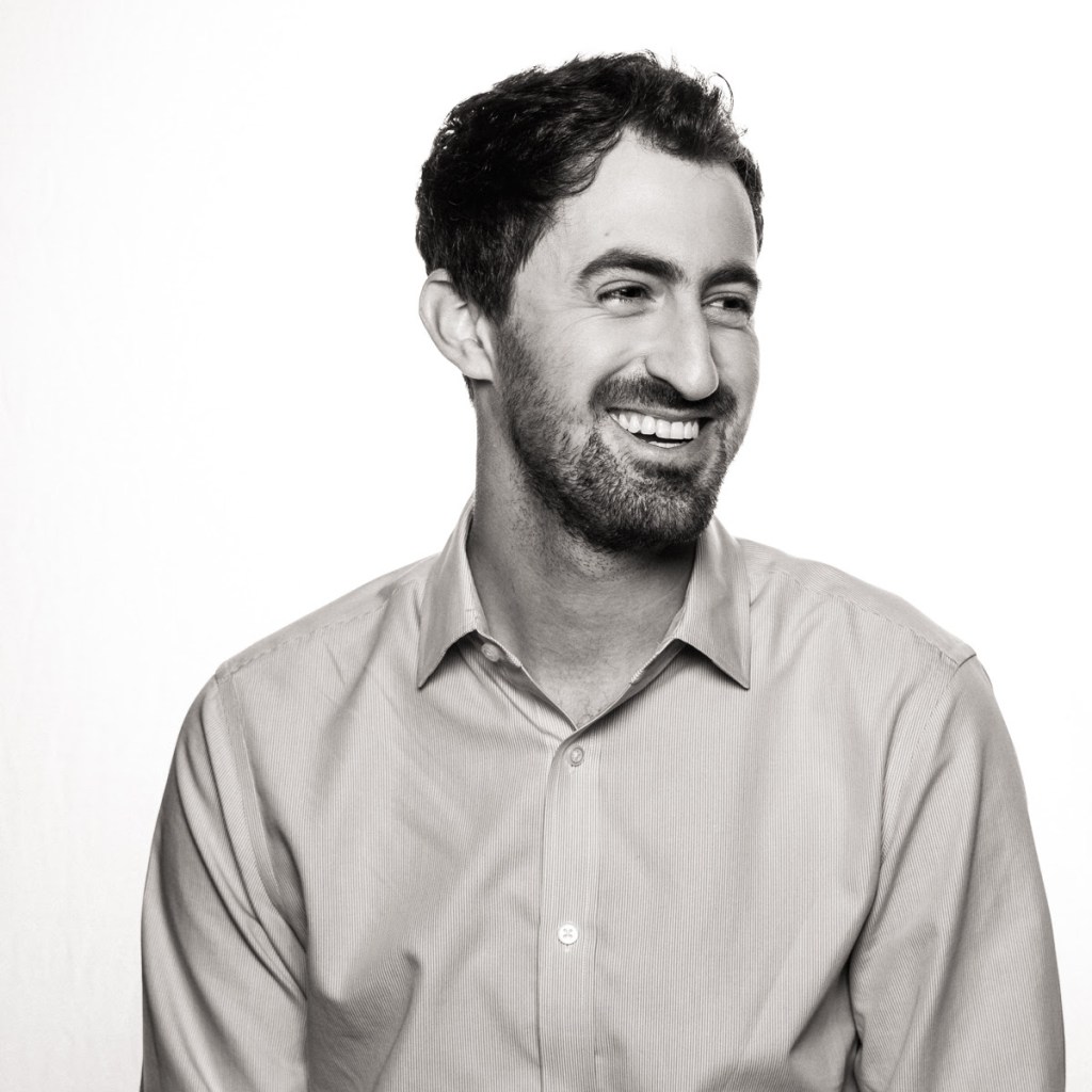 About Us - Front Office Sports