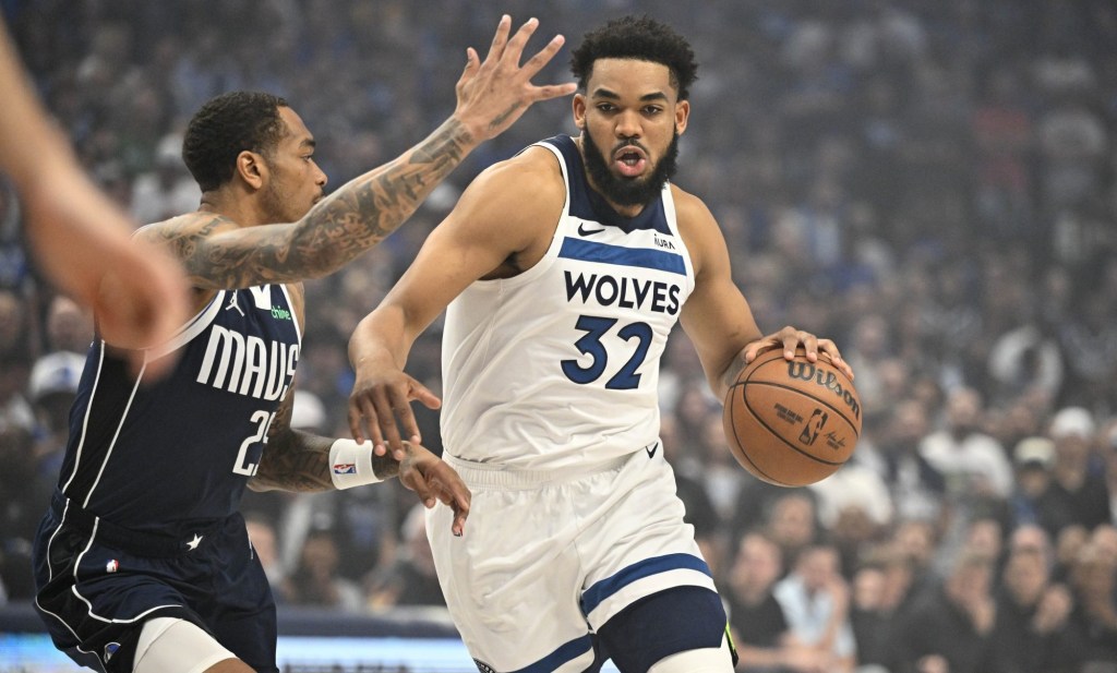 Wolves center Karl-Anthony Towns