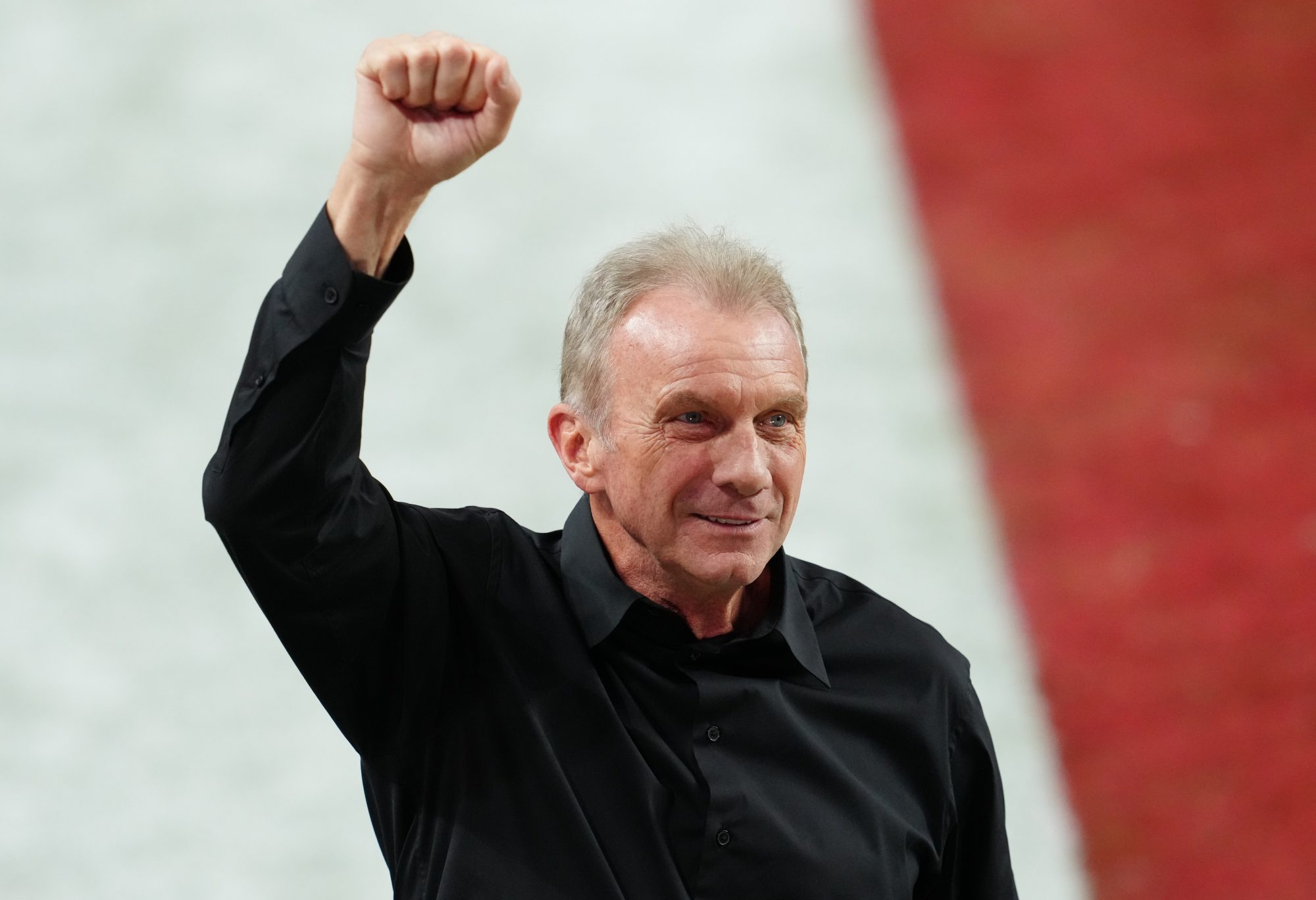 San Francisco 49ers former quarterback Joe Montana cheers in the first quarter in Super Bowl LVIII against the Kansas City Chiefs at Allegiant Stadium.