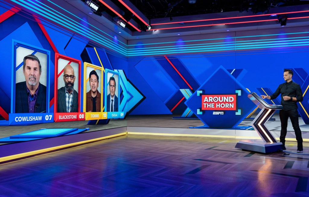 A photo of Around the Horn's set