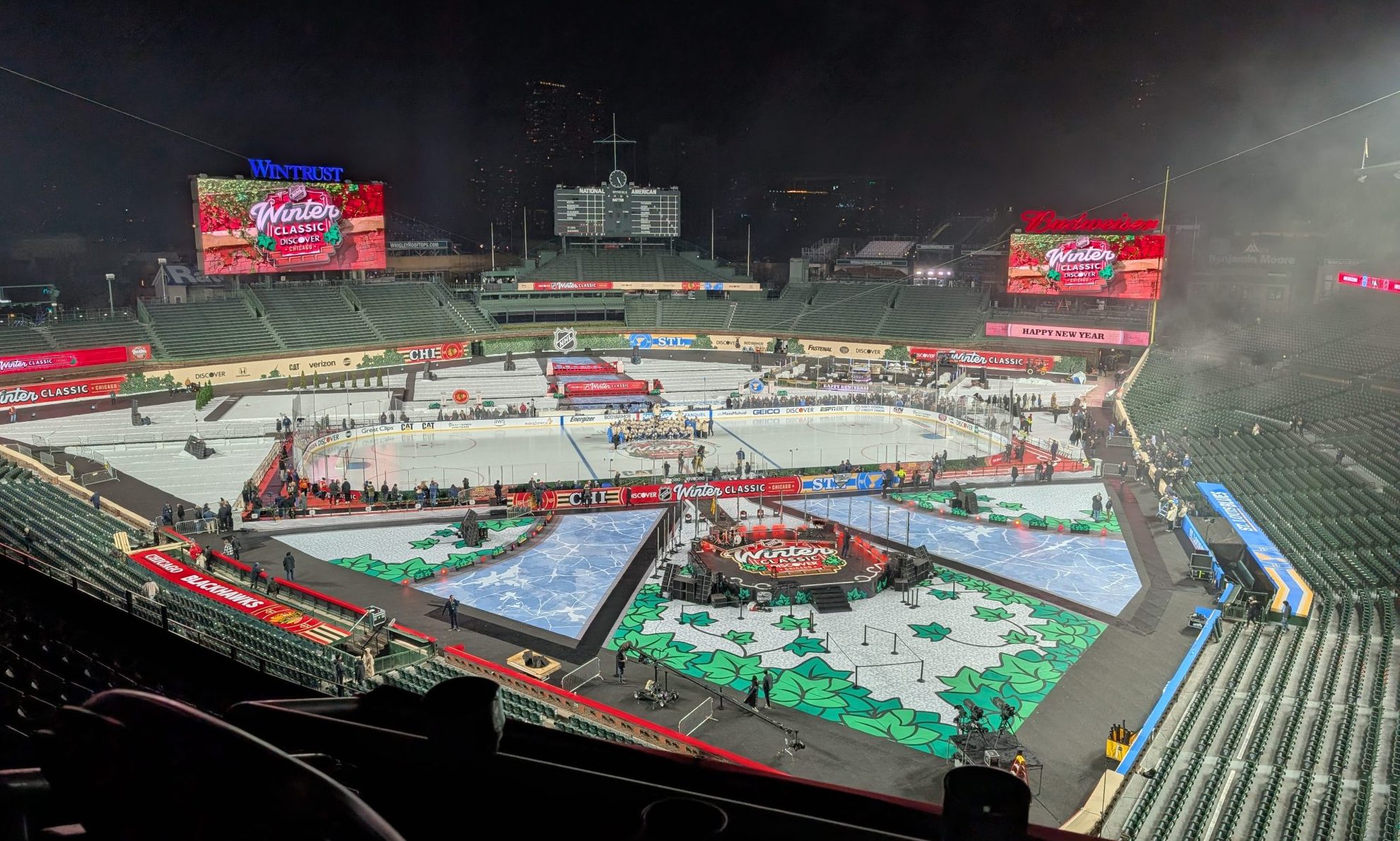 NHL Players Tout Winter Classic at Wrigley