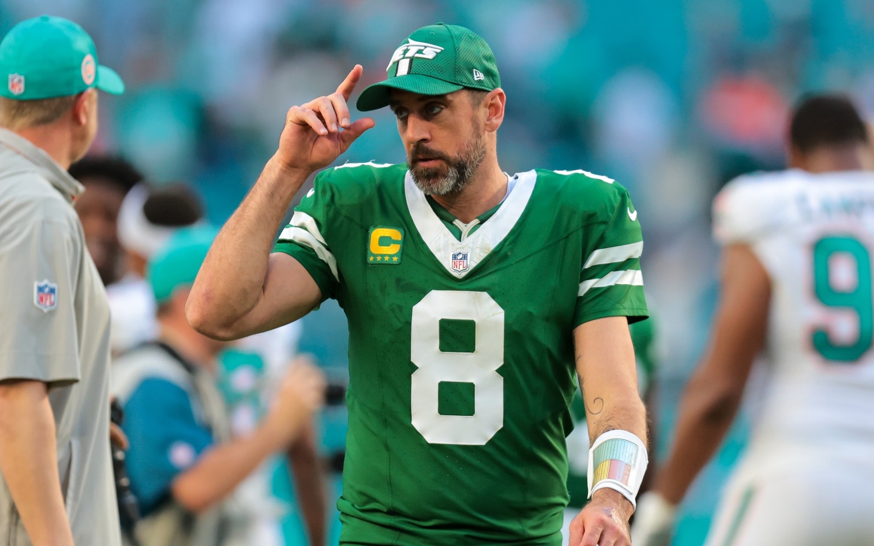 A Jets–Aaron Rodgers Divorce Could Get Expensive