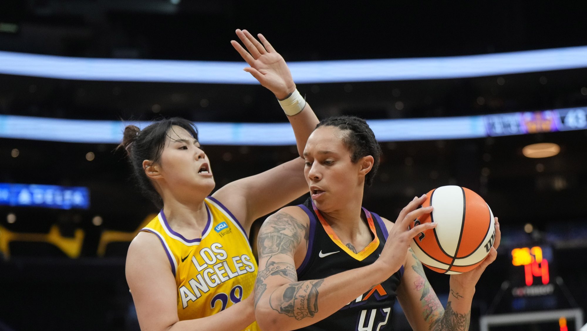 WNBA Free Agency Heats Up Griner, Plum Among Stars in the Mix