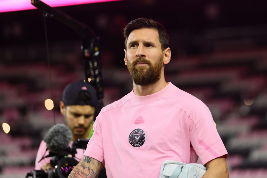 Nov 9, 2024; Fort Lauderdale, Florida, USA; Inter Miami FC forward Lionel Messi (10) arrives before the match against the Atlanta United FC in a 2024 MLS Cup Playoffs Round One match at Chase Stadium.