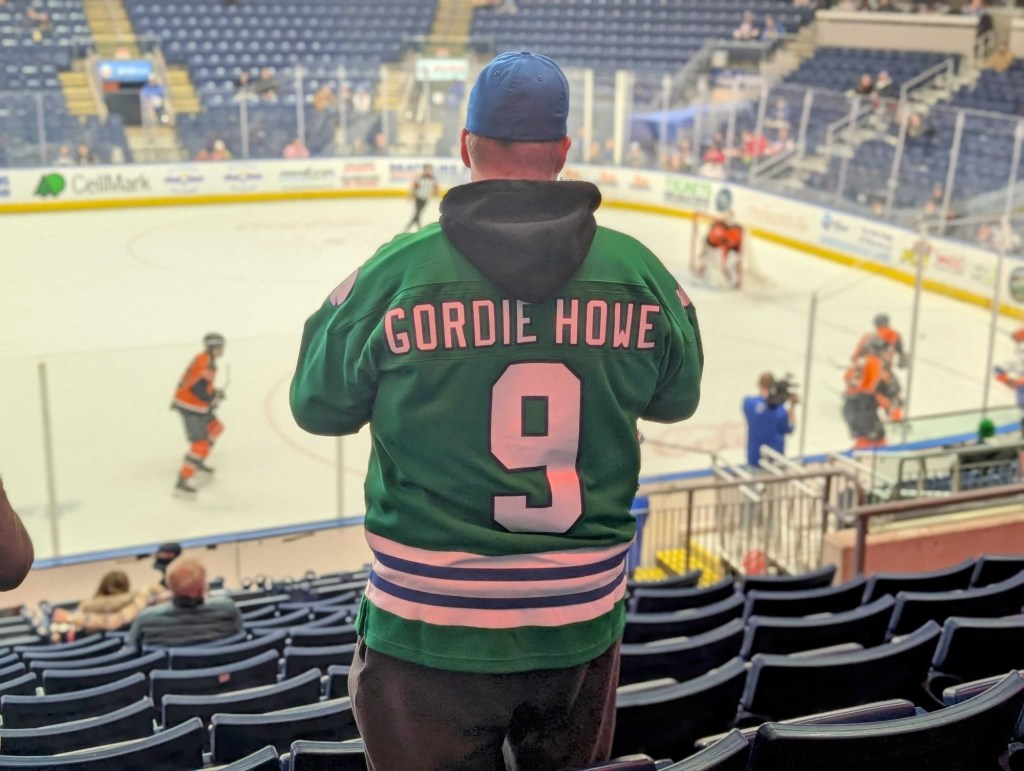 gordie howe jersey at bridgeport islanders