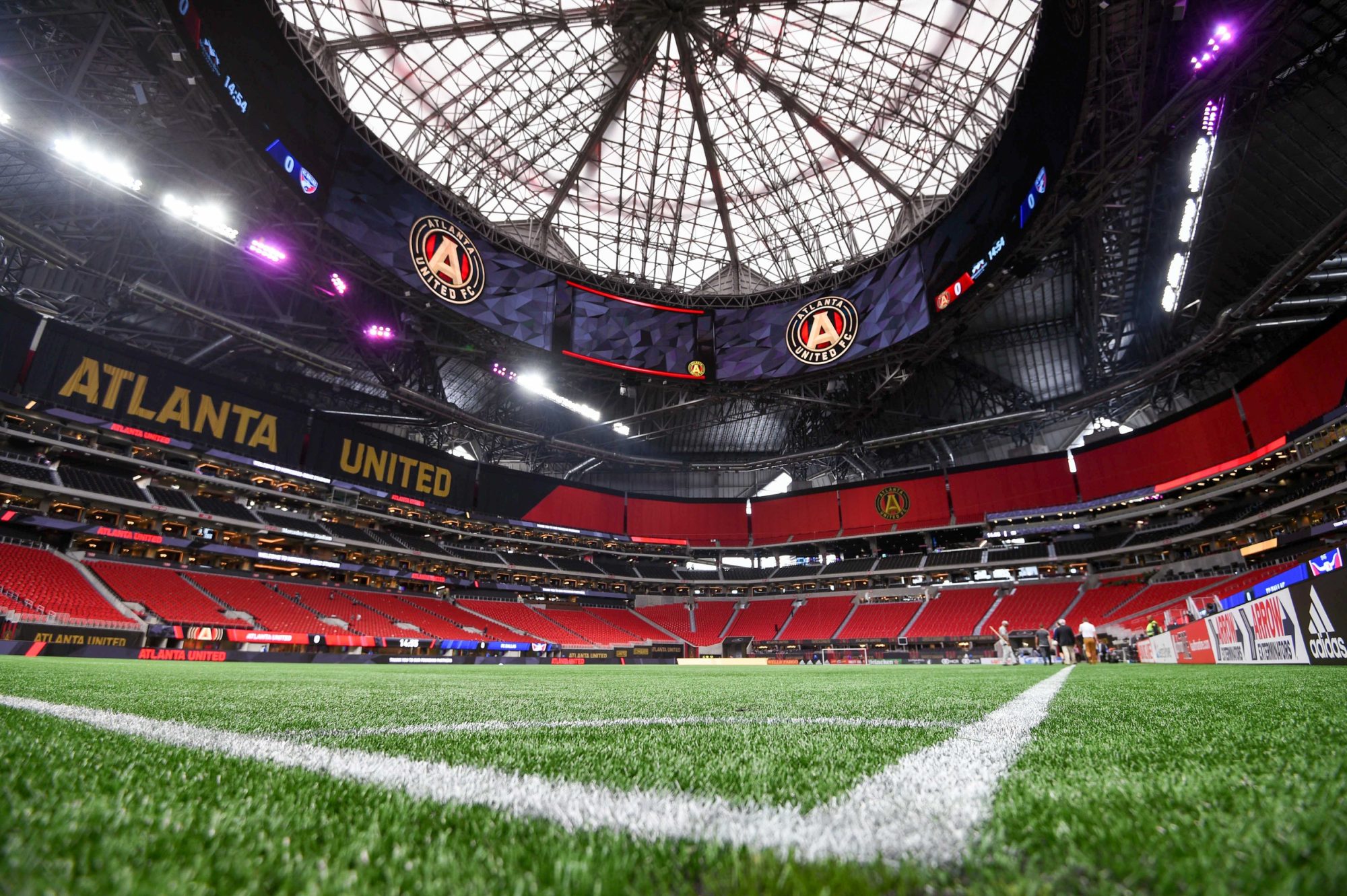 Sep 10, 2017; Atlanta, GA, USA; A general view of Mercedes-Benz Stadium prior to the game between Atlanta United and FC Dallas.