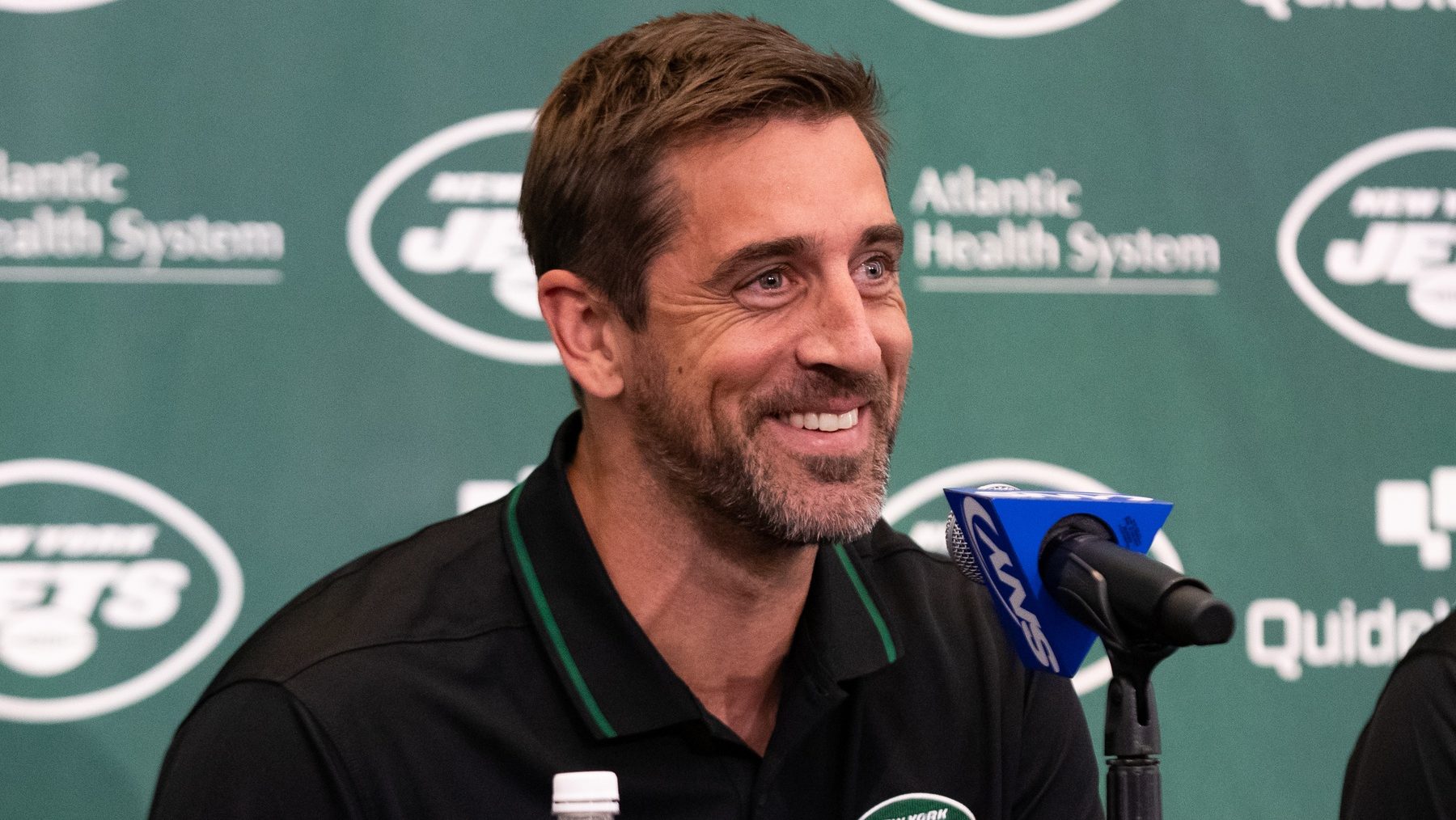 Media Companies Hesitant to Hire Aaron Rodgers Despite NFL Fame