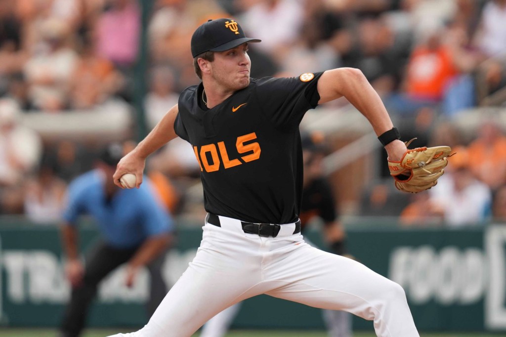 Tennessee pitcher Brayden Krenzel (34) pitches during a NCAA baseball game between the Tennessee Volunteers and Vanderbilt Commodores at Lindsey Nelson Stadium on May 11, 2025.