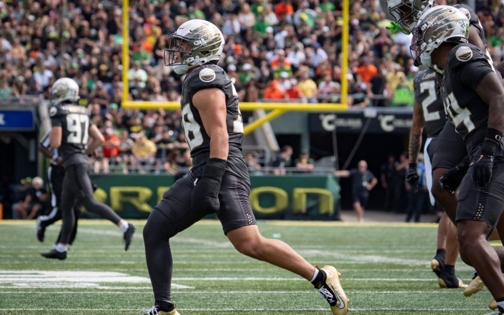 Oregon Ducks inside linebacker Will Straton celebrates a stop as the Oregon Ducks host the Oregon State Beavers Sept. 20, 2025, at Autzen Stadium in Eugene, Oregon.