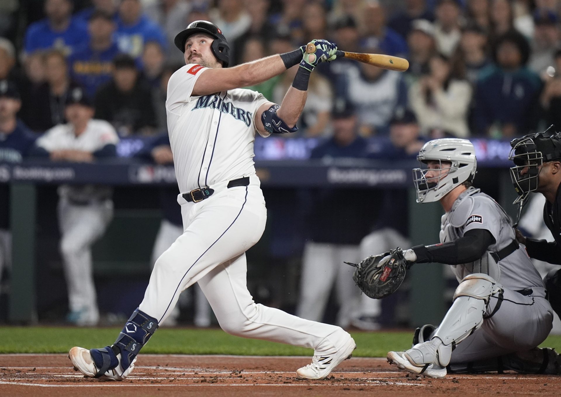 Mariners catcher Cal Raleigh hits a single against Tigers during the first inning of ALDS Game 5 at T-Mobile Park in Seattle on Friday, Oct. 10, 2025.