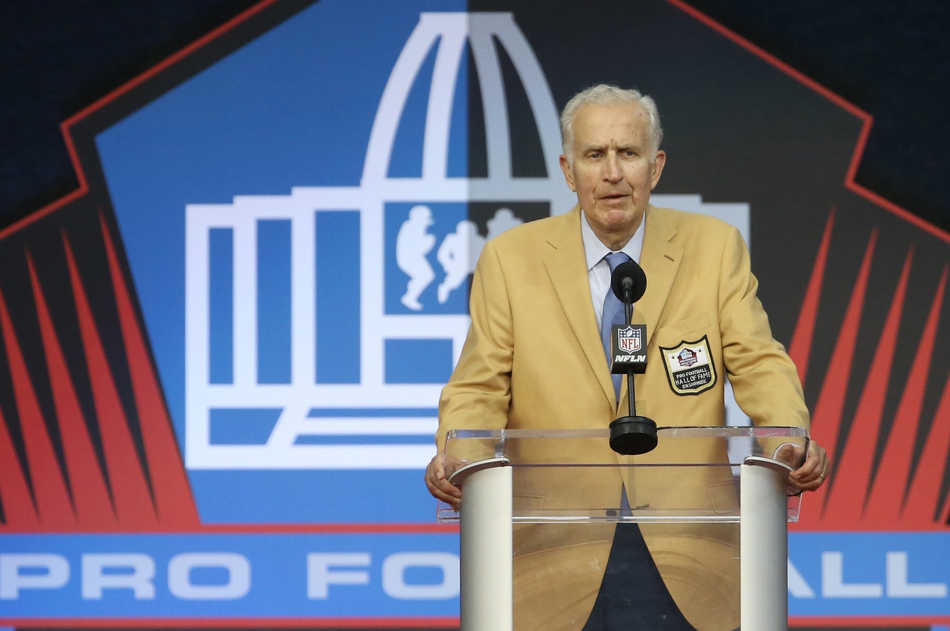 Aug 7, 2021; Canton, Ohio, USA; Class of 2020 member and former NFL commissioner Paul Tagliabue speaks during his Professional Football HOF enshrinement ceremonies at Tom Benson Hall of Fame Stadium.