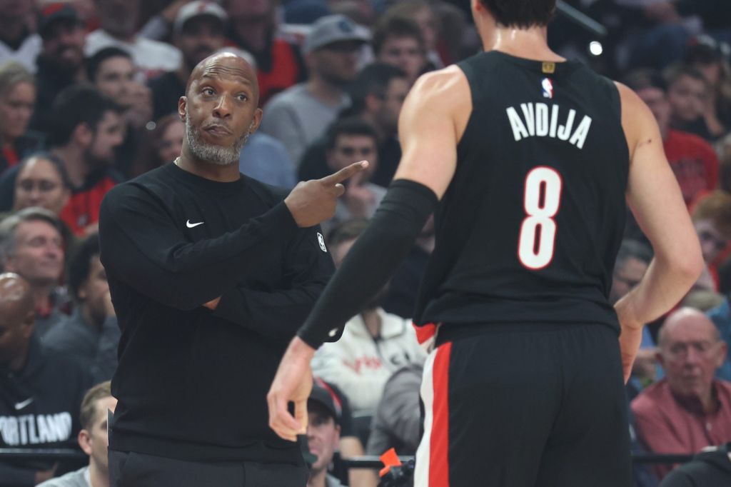Oct 22, 2025; Portland, Oregon, USA; Portland Trail Blazers head coach Chauncey Billups talks with Portland Trail Blazers forward Deni Avdija (8) in a game against the Minnesota Timberwolves at Moda Center