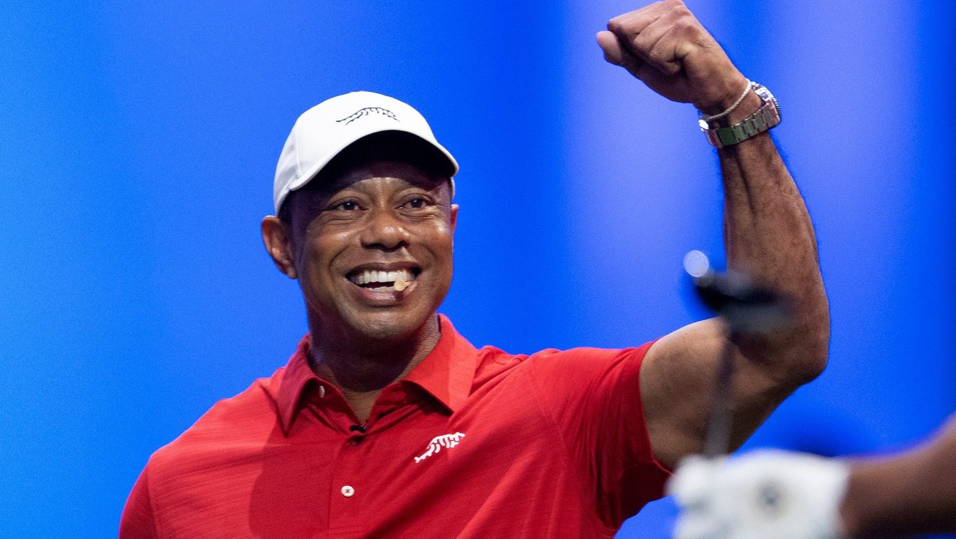 Tiger's Sun Day Red Wants to Sign More Pro Golfers