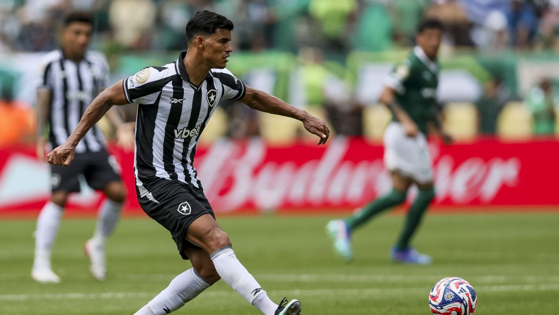 Jun 28, 2025; Philadelphia, Pennsylvania, USA; Botafogo midfielder Danilo (5) kicks the ball during the second half during a round of 16 match of the 2025 FIFA Club World Cup at Lincoln Financial Field.