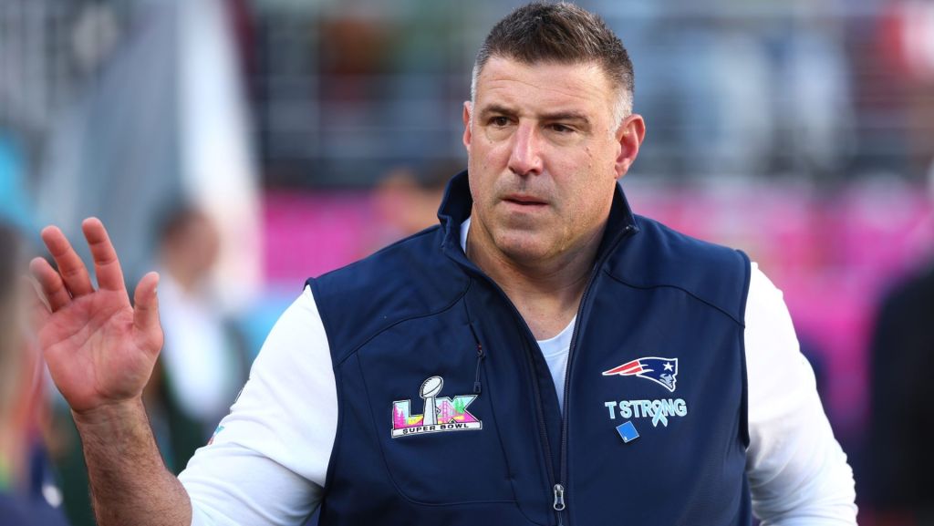 Feb 8, 2026; Santa Clara, CA, USA; New England Patriots head coach Mike Vrabel walks on field before Super Bowl LX against the Seattle Seahawks at Levi's Stadium. Mandatory Credit: Mark J. Rebilas-Imagn Images