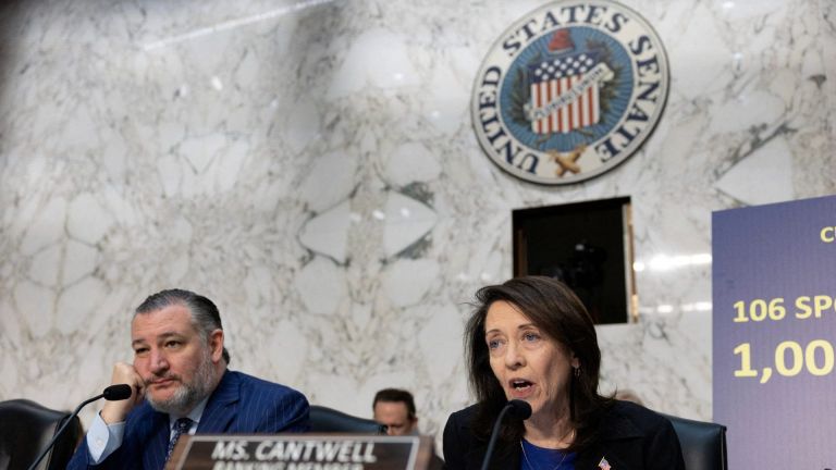 Sen. Ted Cruz (R-TX) listens as Sen. Maria Cantwell (D-WA) speaks during a hearing on the “Protect College Sports Act” before the Senate Commerce Committee, on Capitol Hill in Washington, D.C., U.S., June 3, 2026. REUTERS/Evan Vucci
