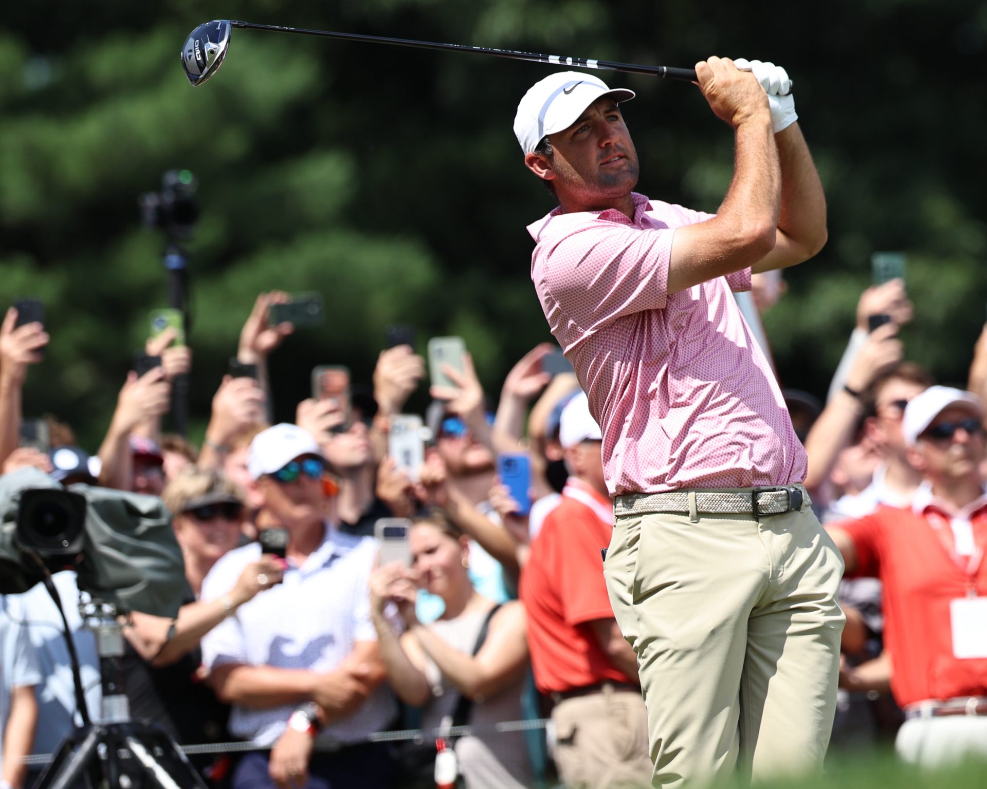Jun 28, 2026; Cromwell, Connecticut, USA; Scottie Scheffler drives from the 1st tee during the final round of the Travelers Championship golf tournament.
