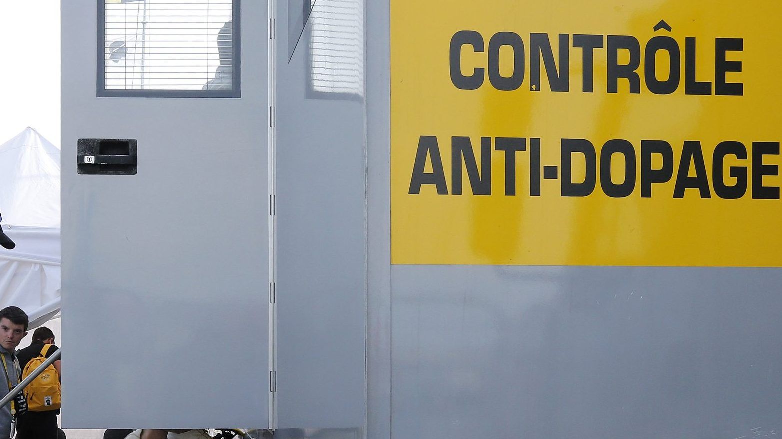 Jonathan Vaughters Defends Late Night Tour de France Drug Tests