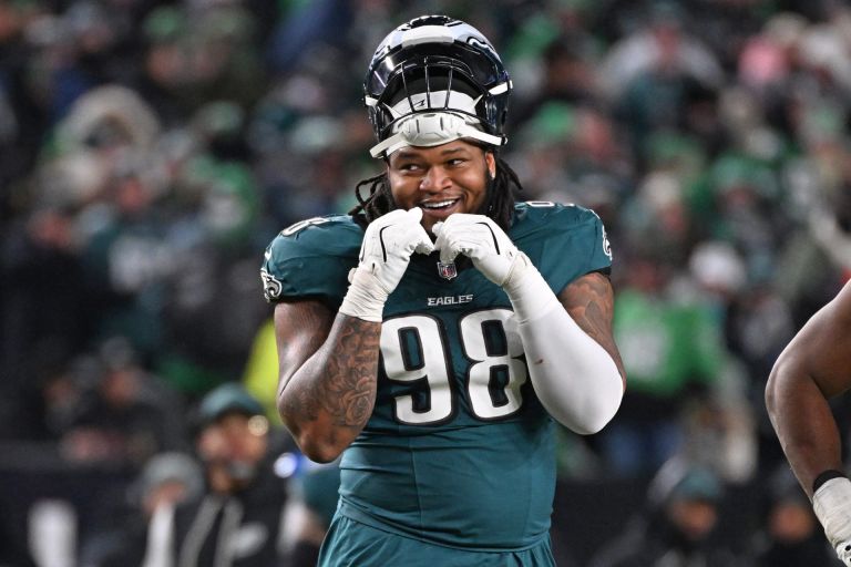 Jan 11, 2026; Philadelphia, PA, USA; Philadelphia Eagles defensive tackle Jalen Carter (98) against the San Francisco 49ers in an NFC Wild Card Round game at Lincoln Financial Field.