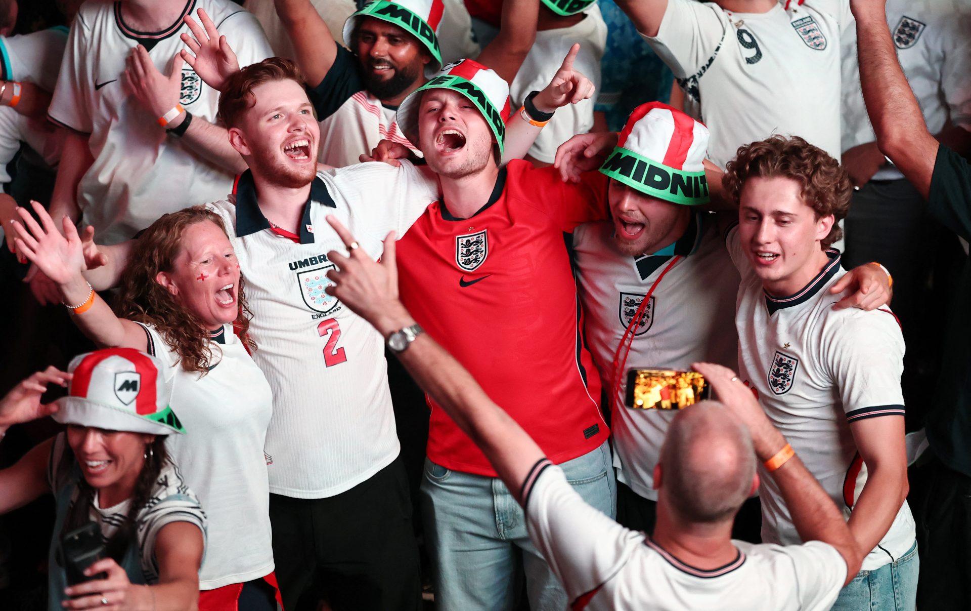 England-Argentina Will Also Be a Sing-Off For the Ages