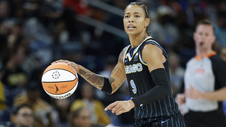 May 27, 2026; Chicago, Illinois, USA; Chicago Sky guard Natasha Cloud (9) brings the ball up court against the Toronto Tempo during the first half at Wintrust Arena. Mandatory Credit: Kamil Krzaczynski-Imagn Images
