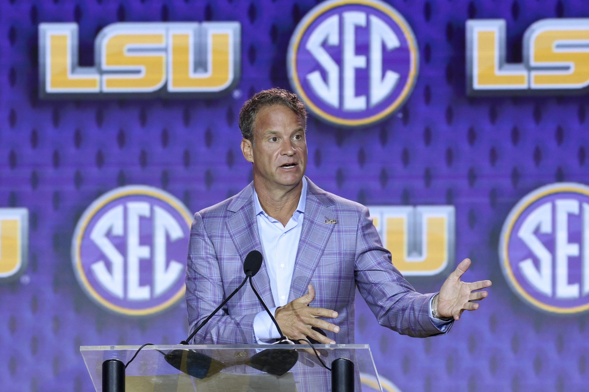 LSU, Players Gearing Up for Potential Battle With SEC