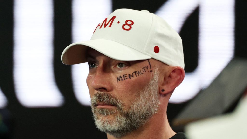Tennis - Australian Open - Melbourne Park, Melbourne, Australia - January 31, 2026 Jason Stacy, coach of Belarus' Aryna Sabalenka during her women's singles final against Kazakhstan's Elena Rybakina