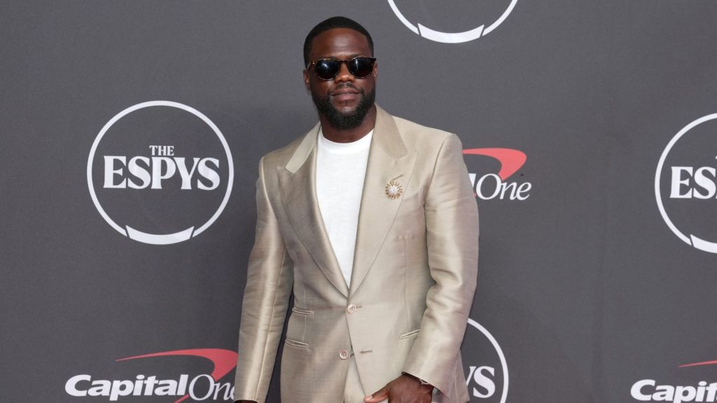 Jul 15, 2026; New York, NY, USA; Kevin Hart arrives on the red carpet before the 2026 ESPY Awards at Lincoln Center.