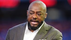 Sep 27, 2026; Denver, Colorado, USA; NBC broadcast analyst Mike Tomlin before the game between Los Angeles Rams and Denver Broncos at Empower Field at Mile High. Mandatory Credit: Ron Chenoy-Imagn Images