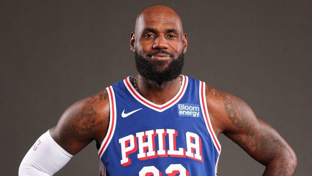 LeBron’s Fanatics Deal Includes Helicopter Use Between New York and Philadelphia